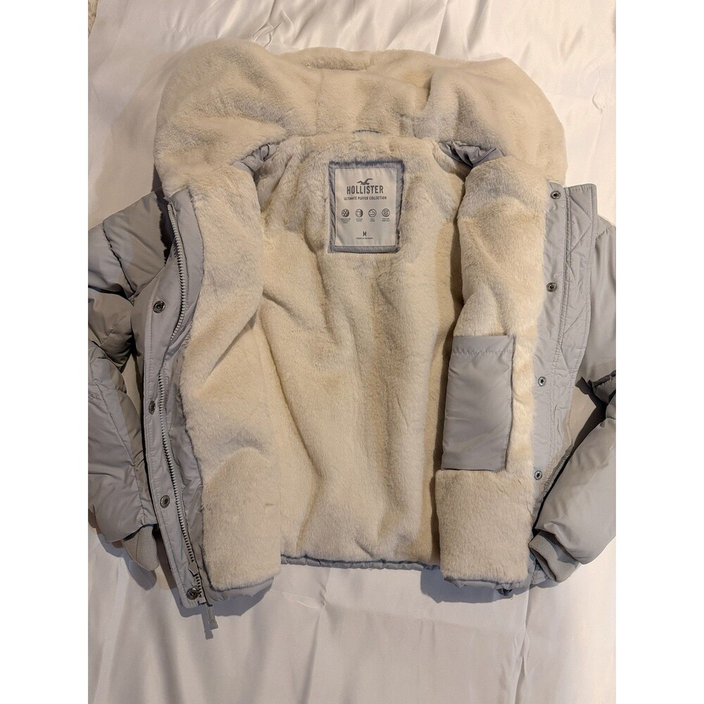Hollister Women's Faux Fur Lined Winter Coat Gray/Blue Size M